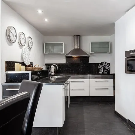 Penthouse La Riera